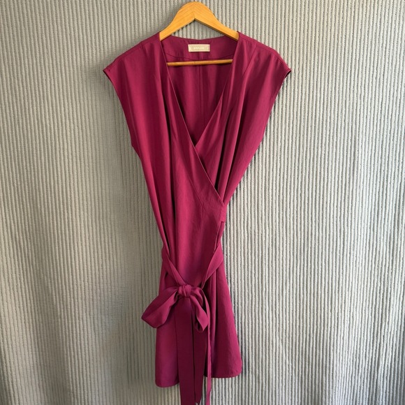 Everlane Dresses & Skirts - Everlane Japanese GoWeave Wrap Dress 10 Magenta Minimalist Office Tailored